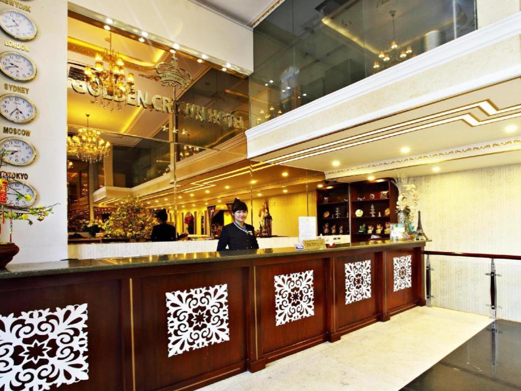 Golden Crown Hotel Saigon Хошимин Екстериор снимка