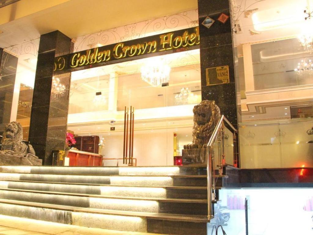 Golden Crown Hotel Saigon Хошимин Екстериор снимка